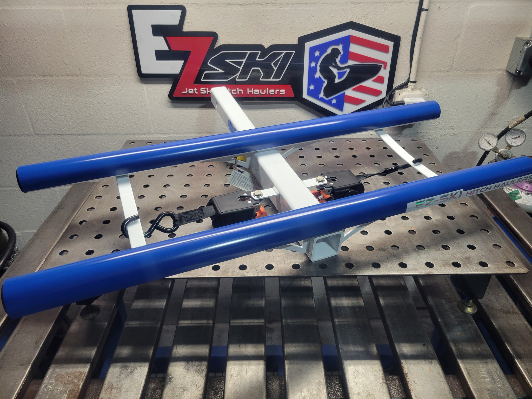 PRO-SERIES Hitch-Hauler $499